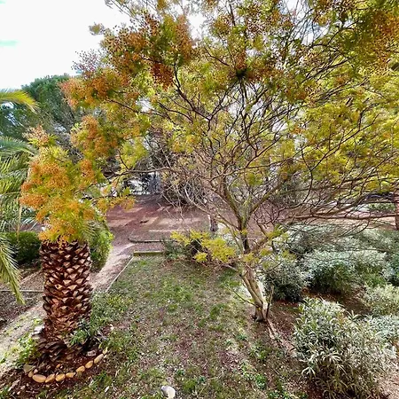 شقة T2 Lumineux Pres Des Thermes, Calme Et Confort, 2 Etoiles, Avec Balcon Et Parking - Fr-1-503-71 *