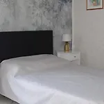 T2 étoilé Près Des Thermes, Climatisé Avec Parking - Fr-1-503-71 Apartamento Balaruc-les-Bains