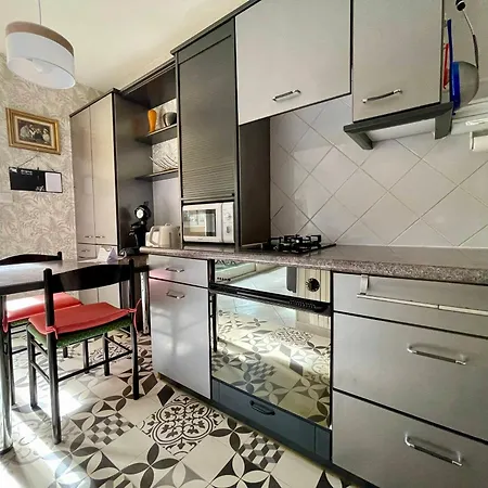 T2 Etoile Pres Des Thermes, Climatise Avec Parking - Fr-1-503-71