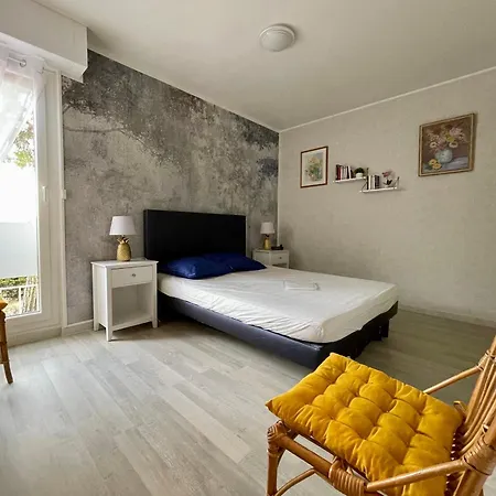 T2 Etoile Pres Des Thermes, Climatise Avec Parking - Fr-1-503-71 * بالاروك ليه بان